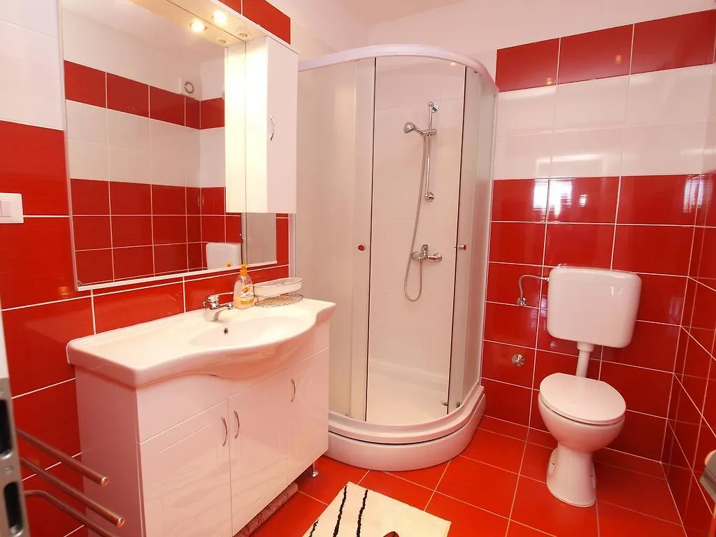 Apartments Vesna 1000 Pula Kroatië