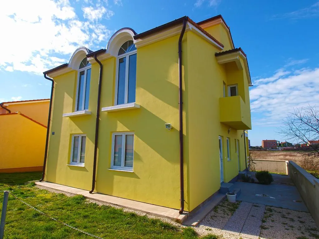 Apartments Vesna 1000 Pula