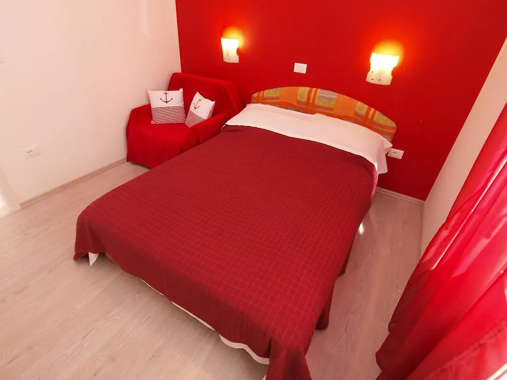 פולה Apartments Vesna 1000