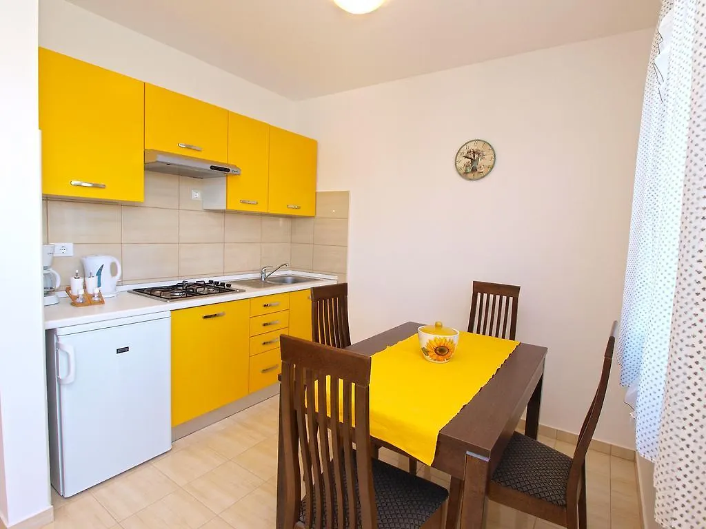 פולה Apartments Vesna 1000